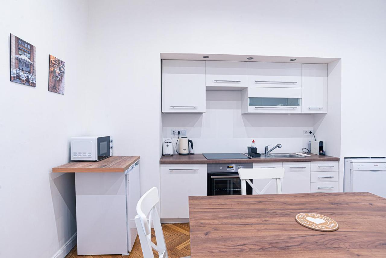 Joy Apartments On Kiraly Street Budapeşte Dış mekan fotoğraf