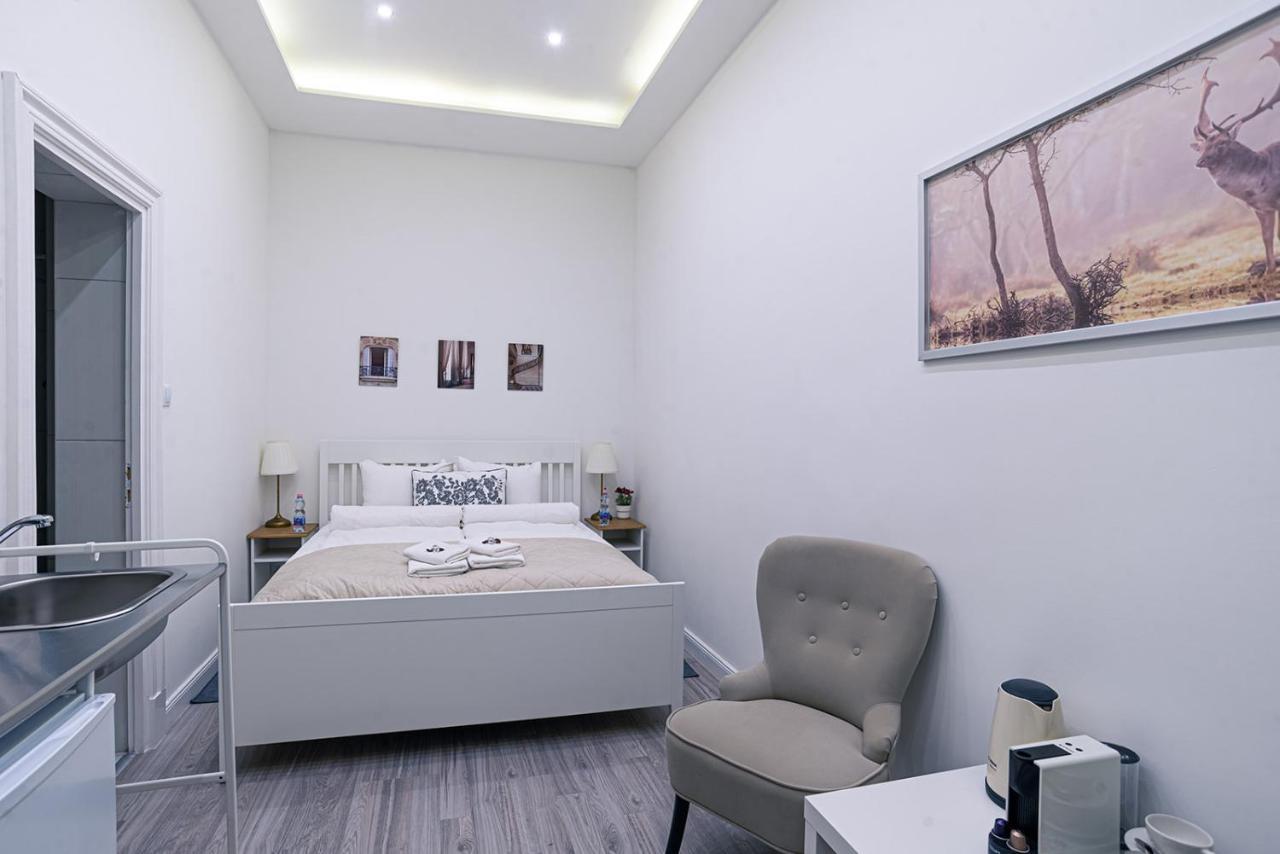 Joy Apartments On Kiraly Street Budapeşte Dış mekan fotoğraf