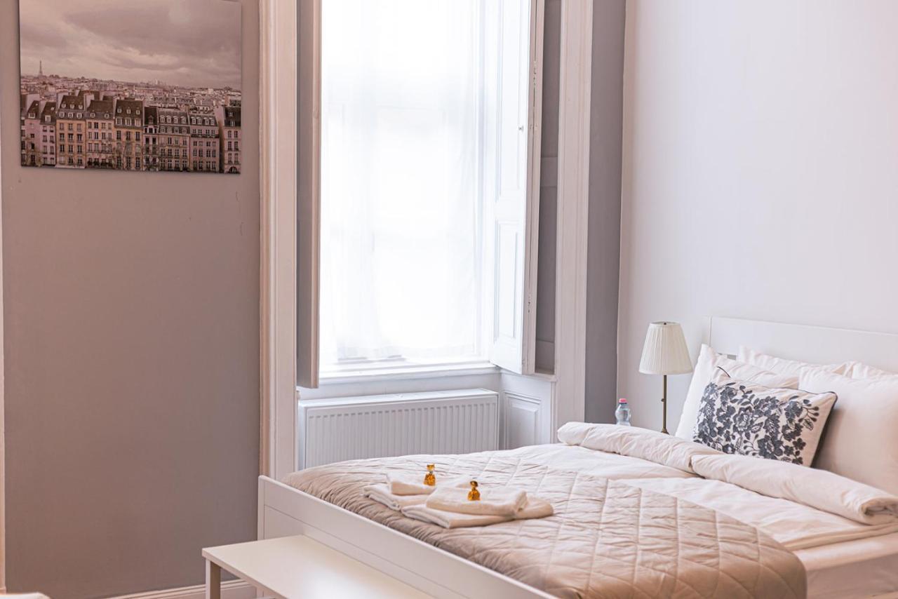 Joy Apartments On Kiraly Street Budapeşte Dış mekan fotoğraf